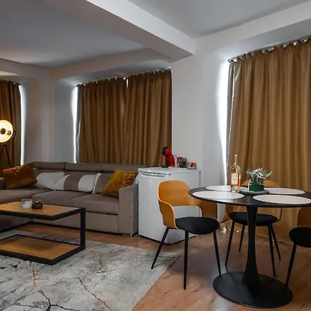 Apartment Cozy Studio With French Windows Plovdiv
