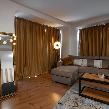 Cozy Studio With French Windows Apartment *